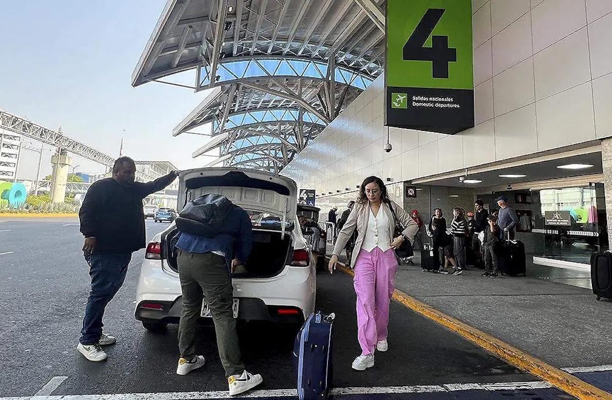 Uber ya puede operar en los aeropuertos de México 