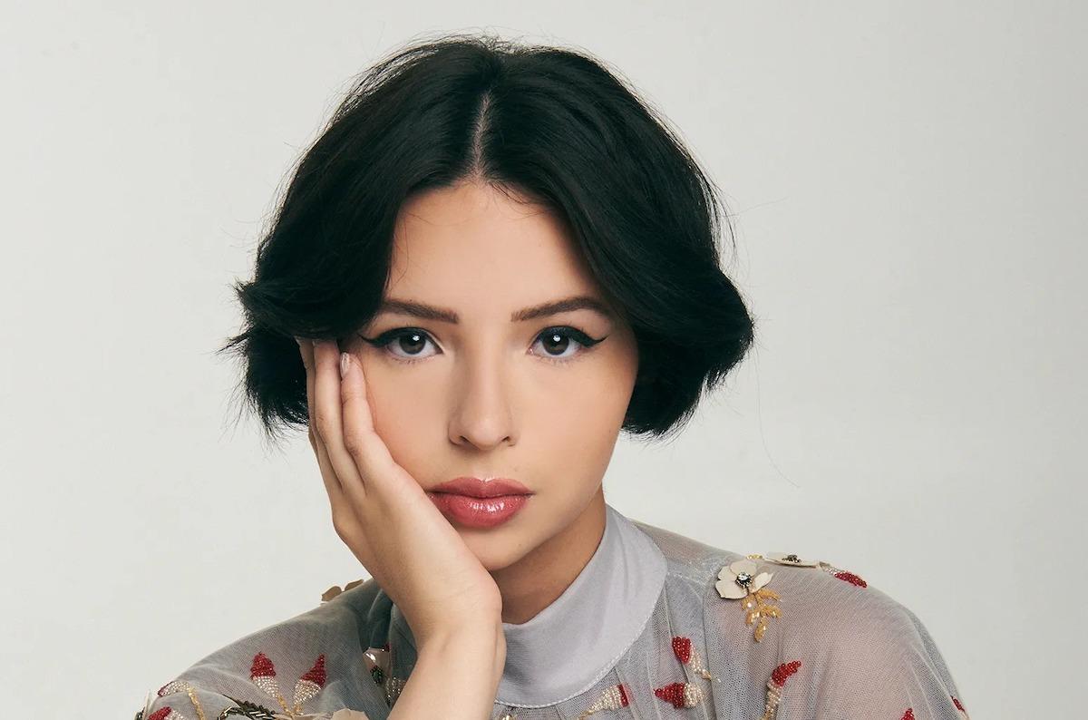 Ángela Aguilar inicia su gira con emotivo mensaje en Dallas