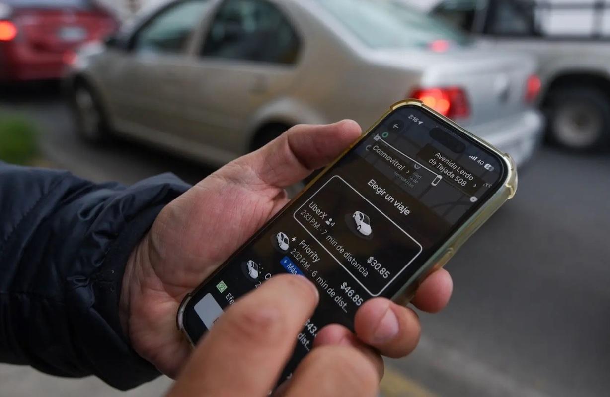 Uber deberá pagar impuestos y un nuevo cargo en CDMX