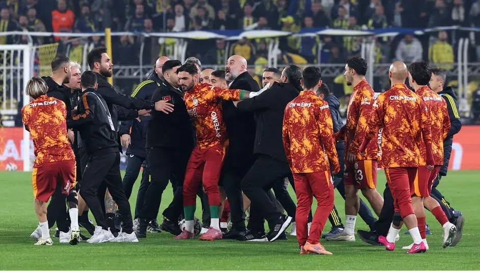 14 jugadores turcos fueron detenidos por una investigación sobre apuestas