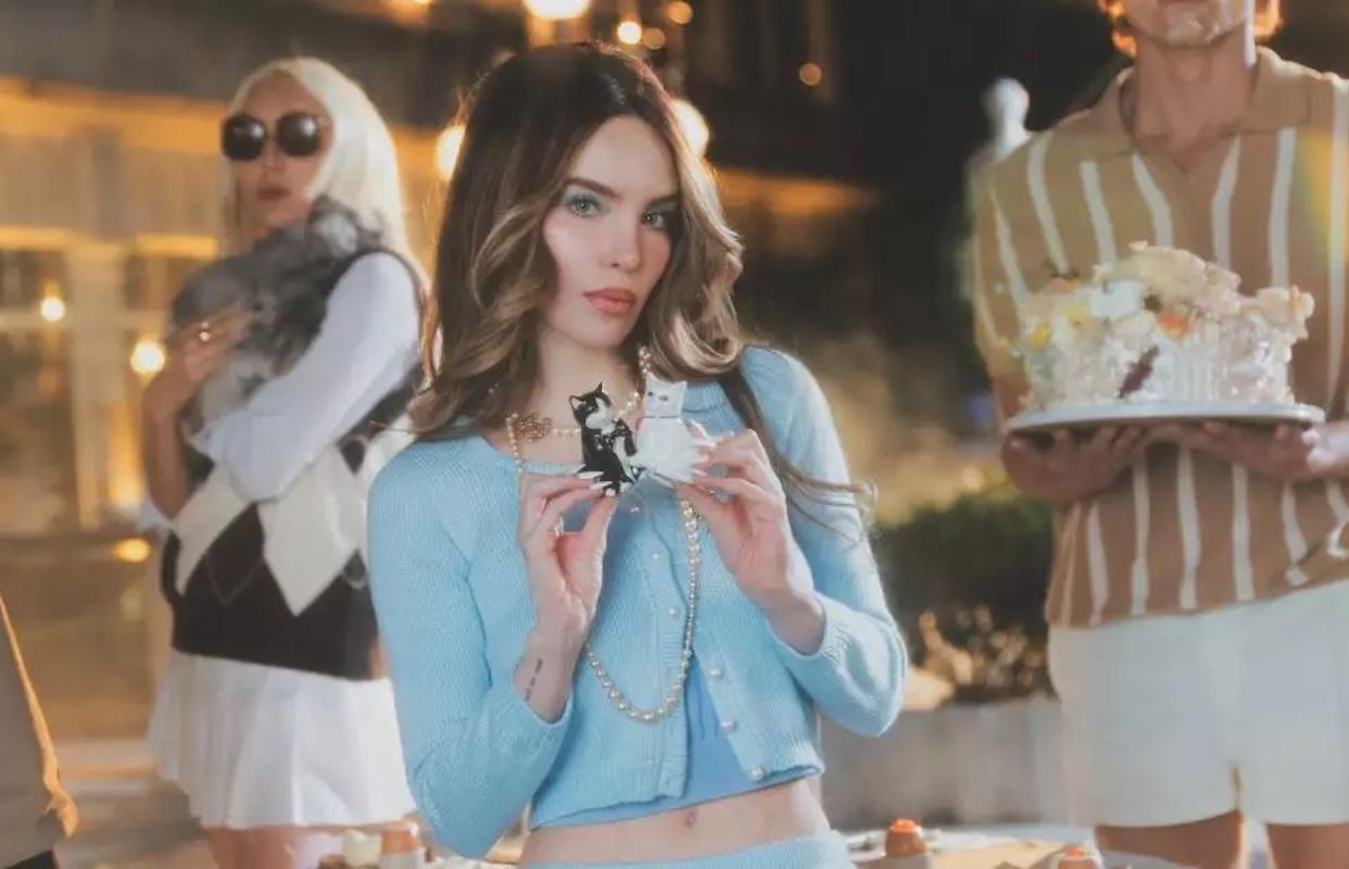 Belinda estrenó su nuevo videoclip “Heterocromía”