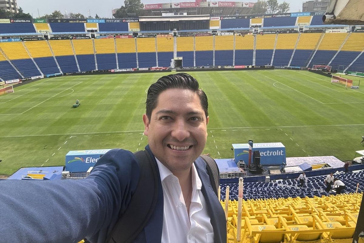 Periodista deportivo mexicano fue detenido en Sudáfrica