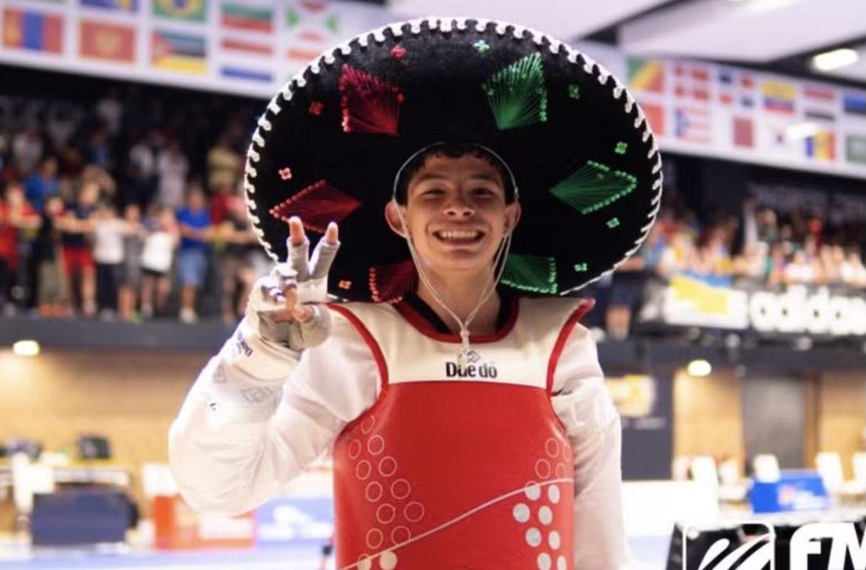 Guillermo Cortés se lleva el Campeonato Mundial Juvenil de Tae Kwon do 