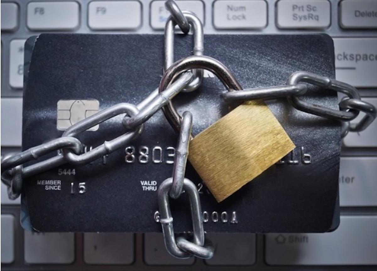 Suprema Corte avala bloqueo de cuentas sin orden judicial 