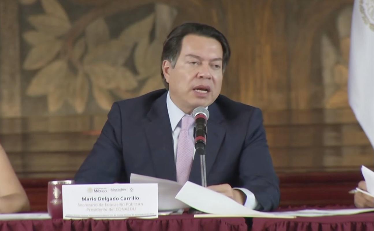 Mario Delgado defiende el cierre anticipado del ciclo escolar