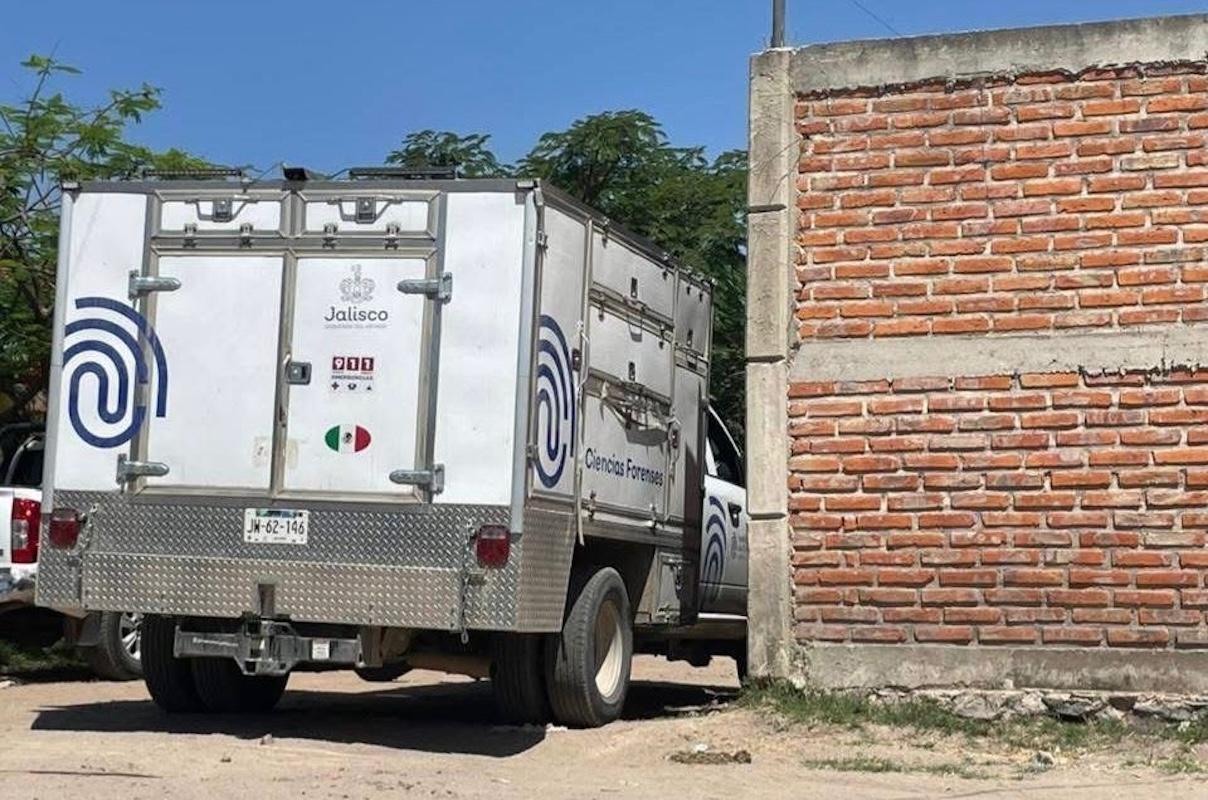 Suman 31 bolsas con restos humanos en fosa clandestina en El Salto, Jalisco