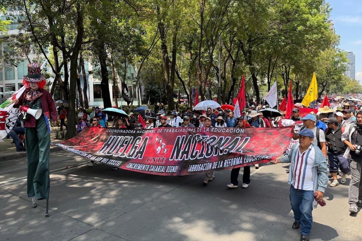 CNTE arranca paro nacional indefinido con marcha hacia el Zócalo de la CDMX