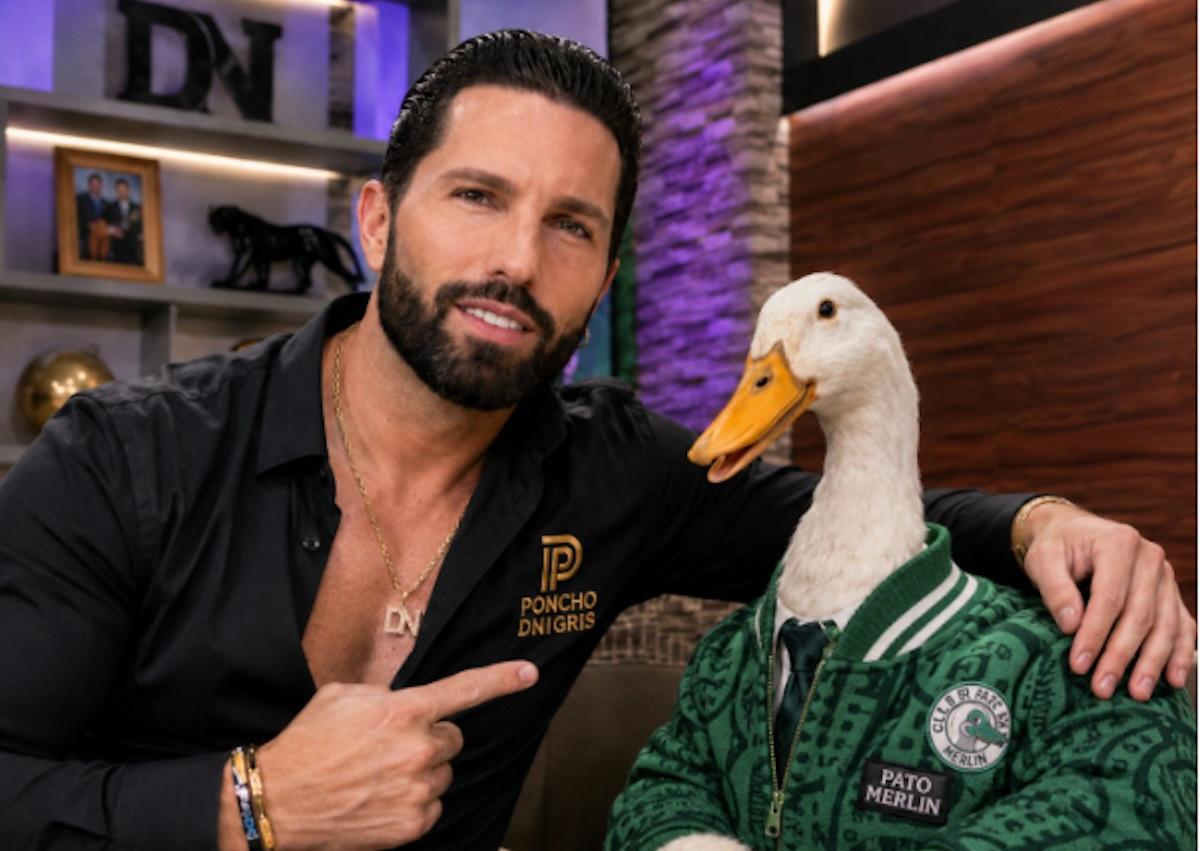 Funan a Poncho de Nigris por querer comprar al pato Merlín