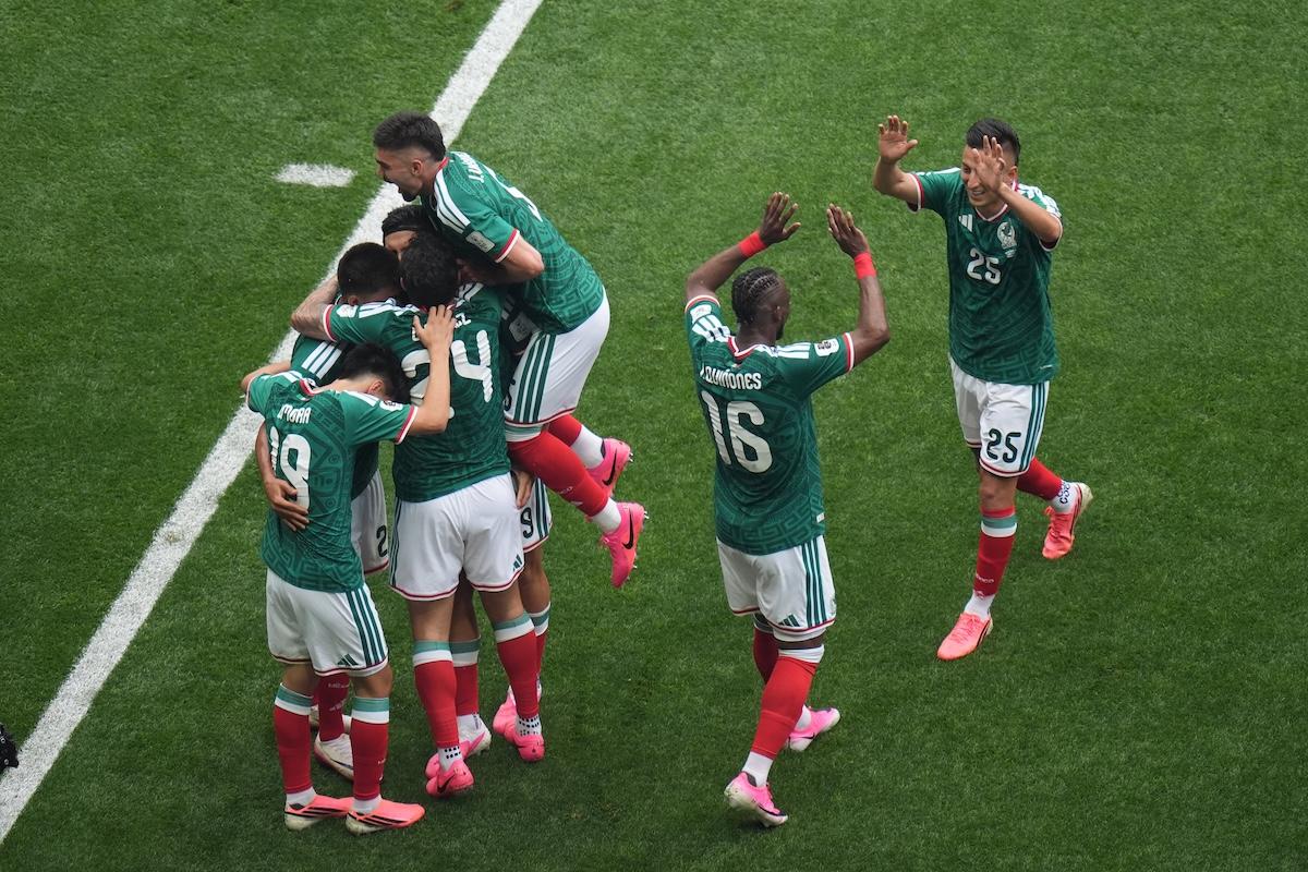 ¡Por fin! México ganó en una inauguración de Copa del Mundo 