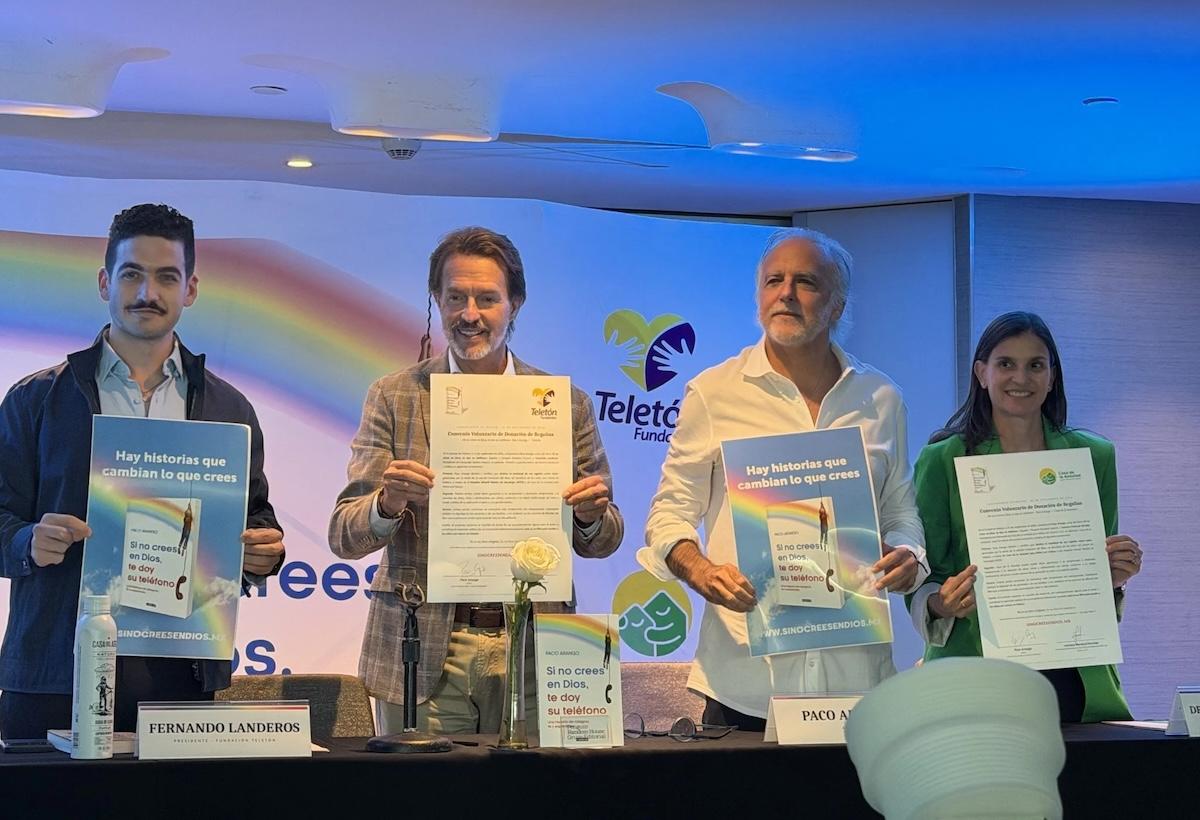 Paco Arango presenta en México libro solidario para apoyar a niños con cáncer