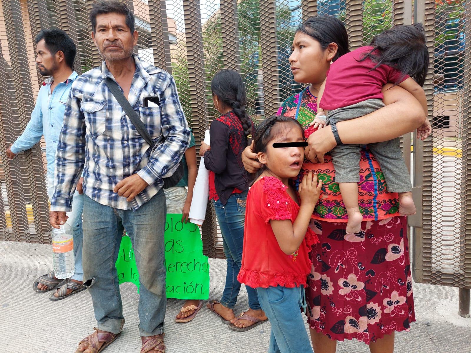 Policías repliegan a indígenas de Cochoapa el Grande