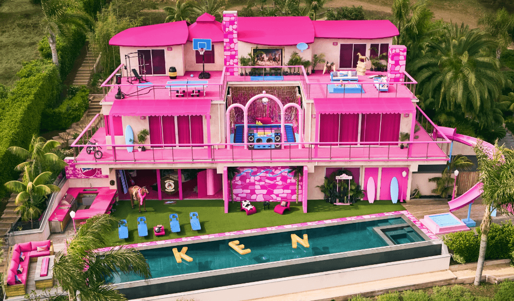 Crean casa real de Barbie en Malibú