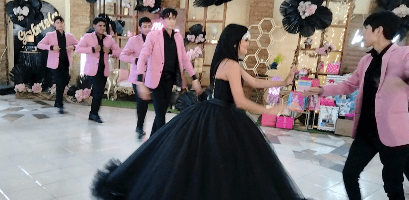 Gabriela se convirtió en la quinceañera más popular de las redes sociales