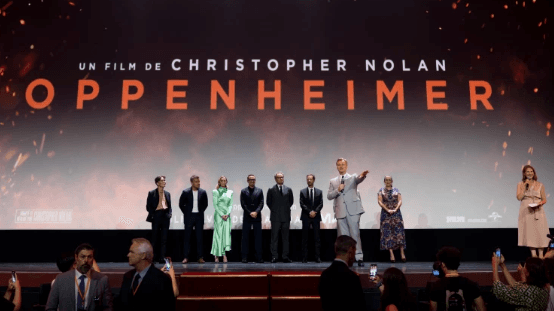 El elenco de Oppenheimer se retira de la premier en Londres
