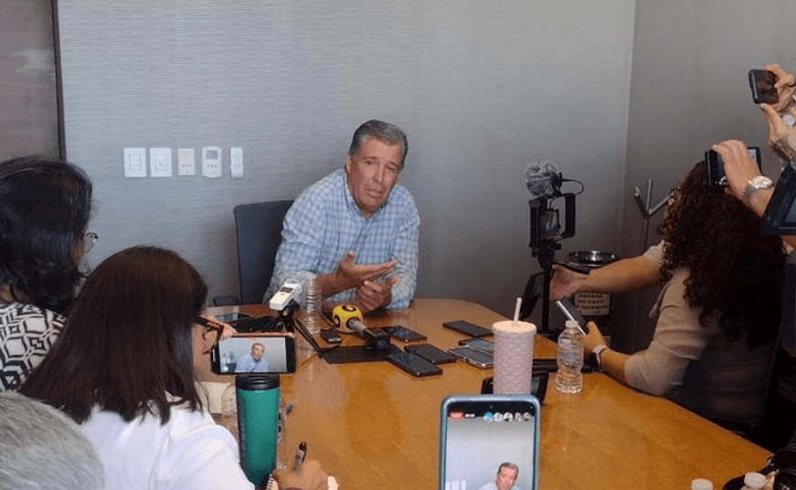 Miguel Márquez confirma que irá por candidatura al senado