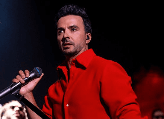 Luis Fonsi lanza nuevo tema ¿con dedicatoria a Adamari López?