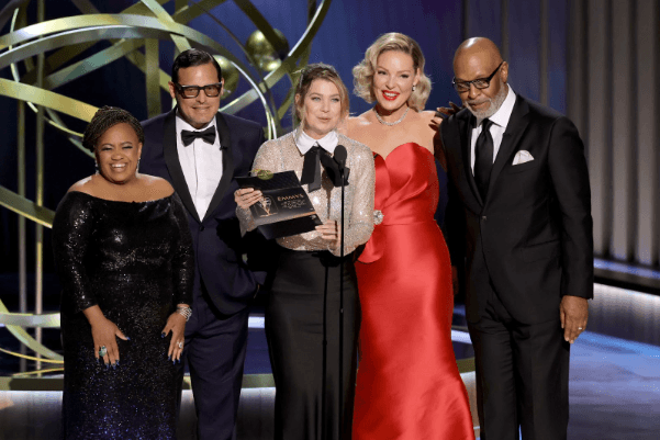 Elenco original de Grey’s Anatomy se reencontró en los Emmy Awards