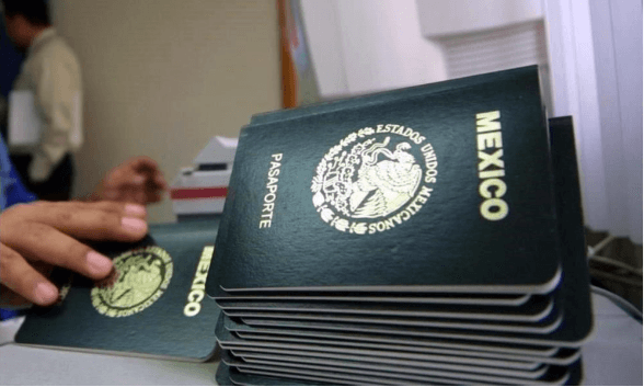 Se robaron más de 6 mil libretas de pasaporte en la México- Veracruz