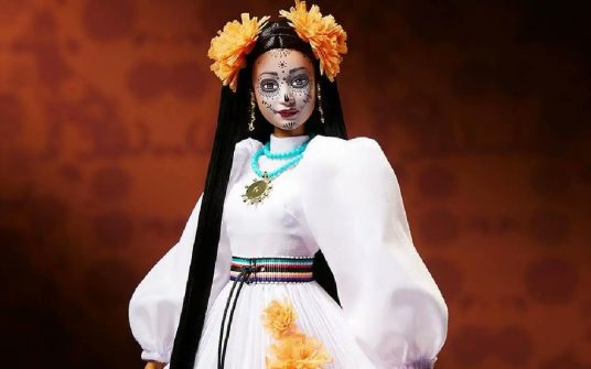 Así es la edición de Barbie “Día de muertos”