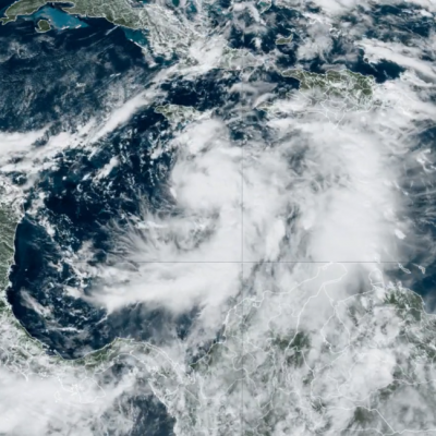 Se forma la tormenta tropical Rafael en el Océano Atlántico