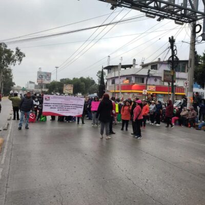 Servidores Públicos de Ecatepec bloquean avenidas del Estado de México, exigen sus pagos 