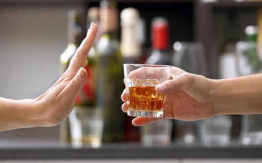 Proponen en San Lázaro  aumentar la edad de 18 a 21 años para poder consumir alcohol 