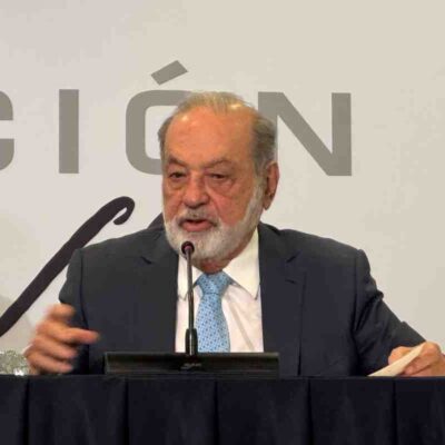 Carlos Slim hace un llamado a aumentar los montos  de inversión en México