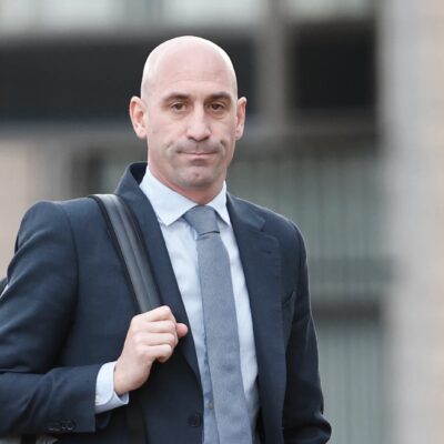 Abogada de Luis Rubiales pide absolución