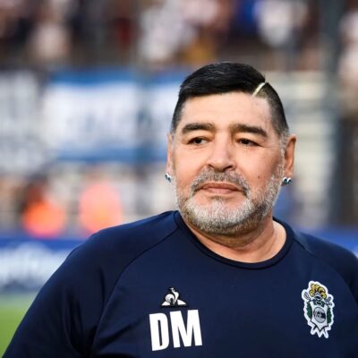 Revelan fotografía de los últimos momentos de Maradona