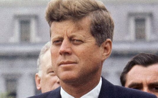 Se desclasificaron archivos sobre el asesinato de JFK 